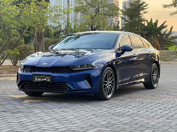 Kia K5 2021 2021款 380T GT-Line 旗舰版