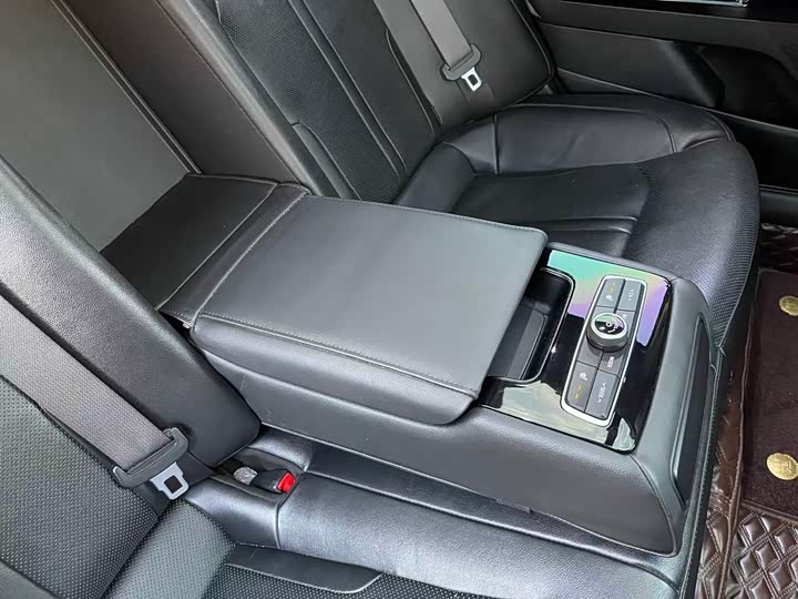 Kia K5 2021 2021款 380T GT-Line 旗舰版