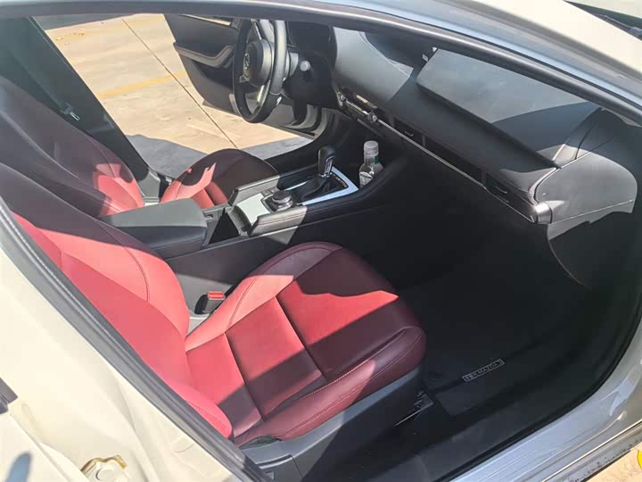 Mazda 3 (Axela) 2023 2023款 2.0L 自动质臻版
