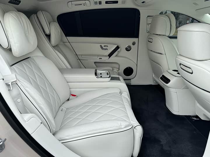 Maextro S800 2025 2025款 增程 星辉行政版 4座