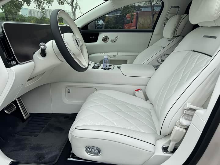 Maextro S800 2025 2025款 增程 星辉行政版 4座