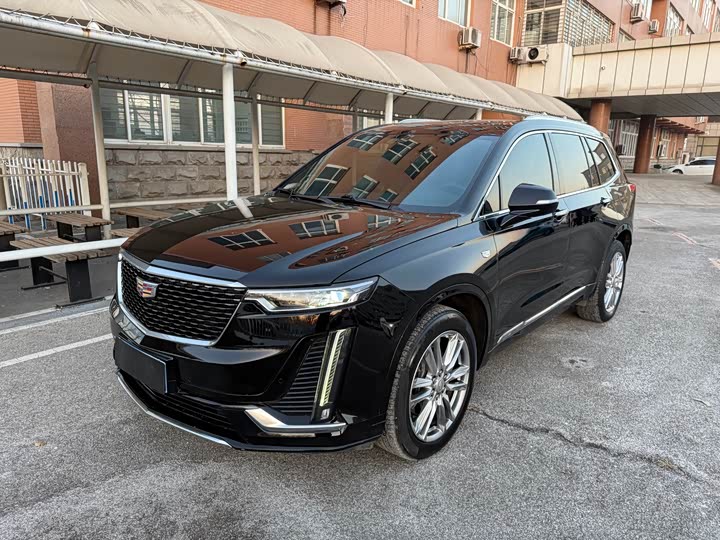 Cadillac XT6 2022 2022款 2.0T 七座四驱风尚型