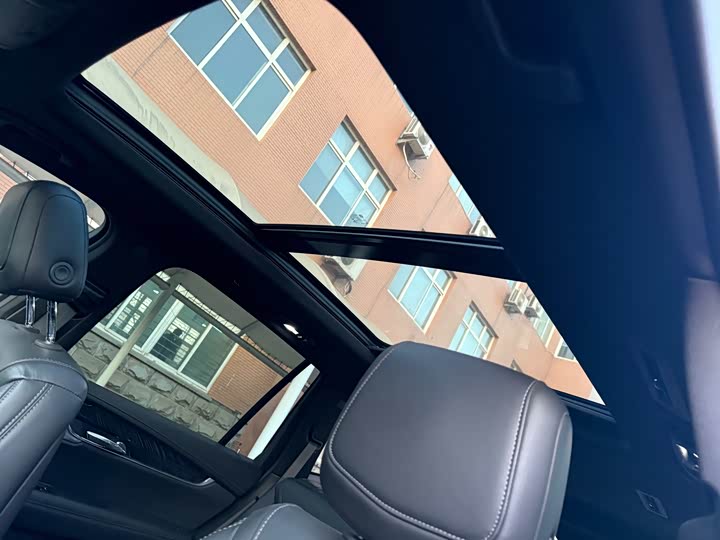 Cadillac XT6 2022 2022款 2.0T 七座四驱风尚型