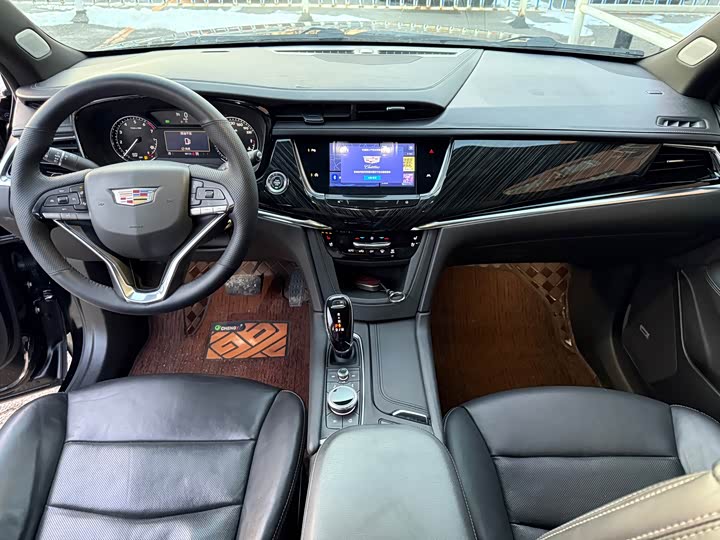 Cadillac XT6 2022 2022款 2.0T 七座四驱风尚型
