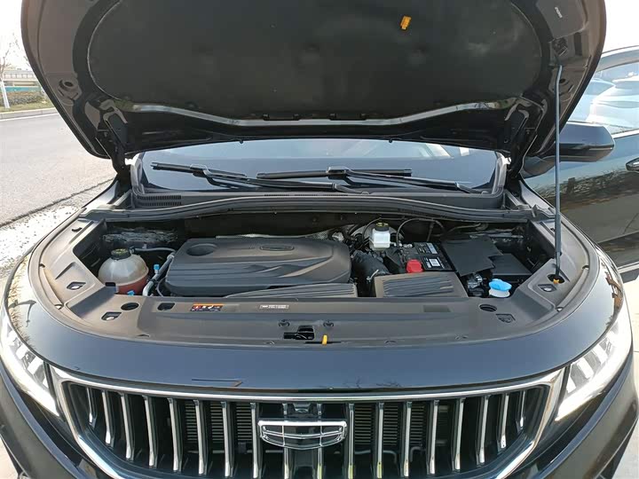 Geely Okavango 2022 2022款 1.8TD 自动尊贵型 7座