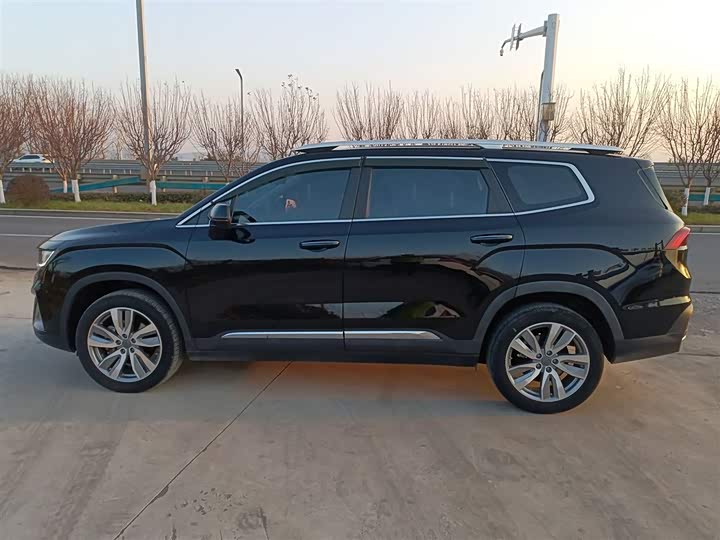 Geely Okavango 2022 2022款 1.8TD 自动尊贵型 7座
