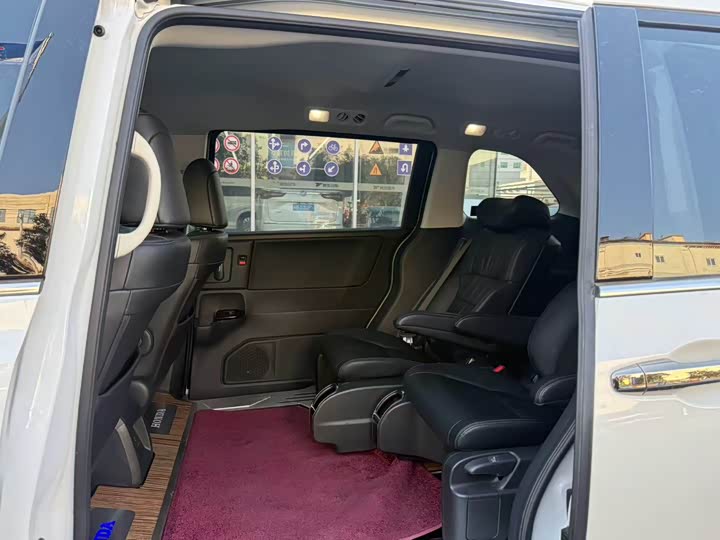 Honda Odyssey 2024 2024款 2.0L e:HEV 锐·智享版