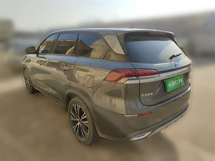 Changan Oshan X7 2021 2021款 1.5T 自动豪华型