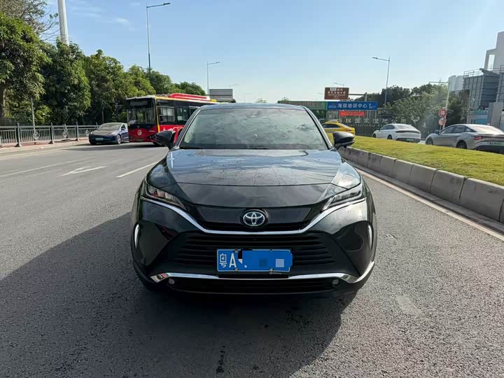 Toyota Harrier 2022 2022款 双擎 2.5L CVT两驱豪华版