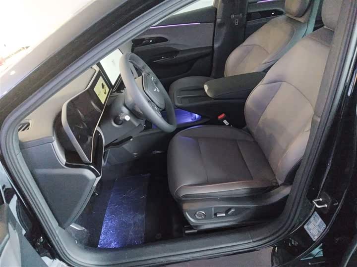 Hongqi EH7 2025 2025款 600 智选版