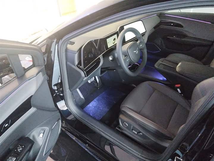 Hongqi EH7 2025 2025款 600 智选版