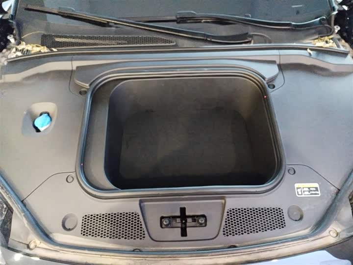 Hongqi EH7 2025 2025款 600 智选版