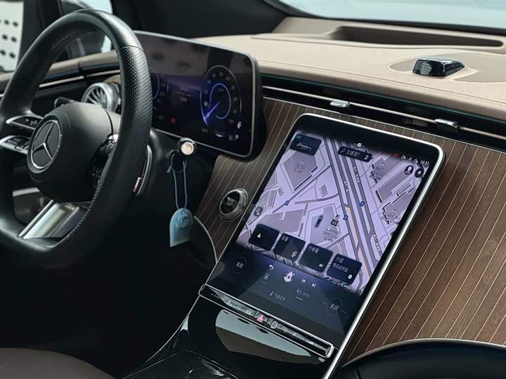 Mercedes-Benz EQE SUV 2024 2024款 500 4MATIC 豪华版