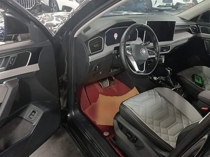 Volkswagen Tayron 2025 2025款 众享款 330TSI