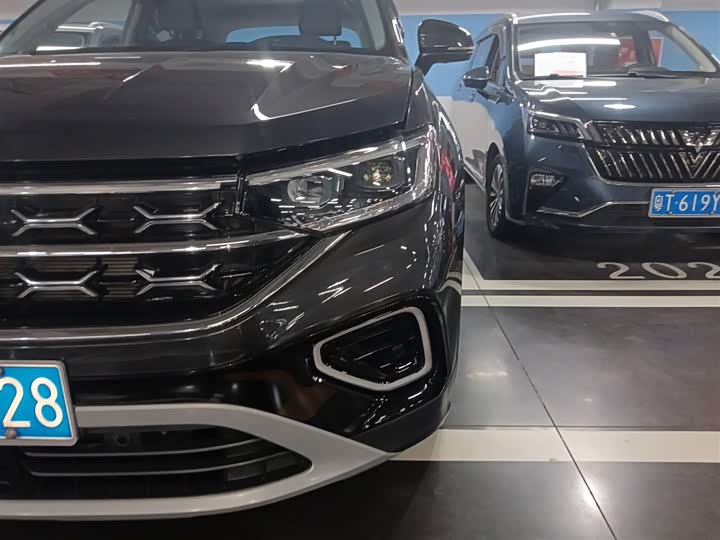 Volkswagen Tayron 2025 2025款 众享款 330TSI