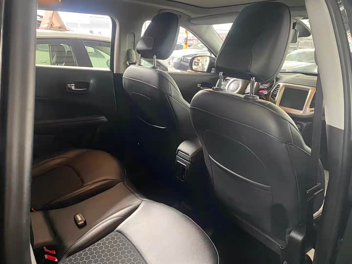 Jeep Compass 2020 2020款 220T 自动领先版