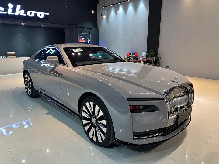 Rolls-Royce Spectre 2024 2024款 标准型