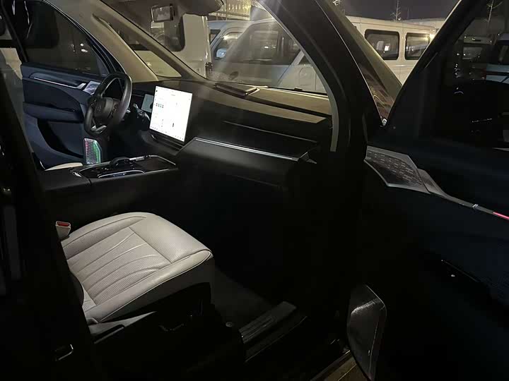 Zeekr 009 2024 2024款 光辉