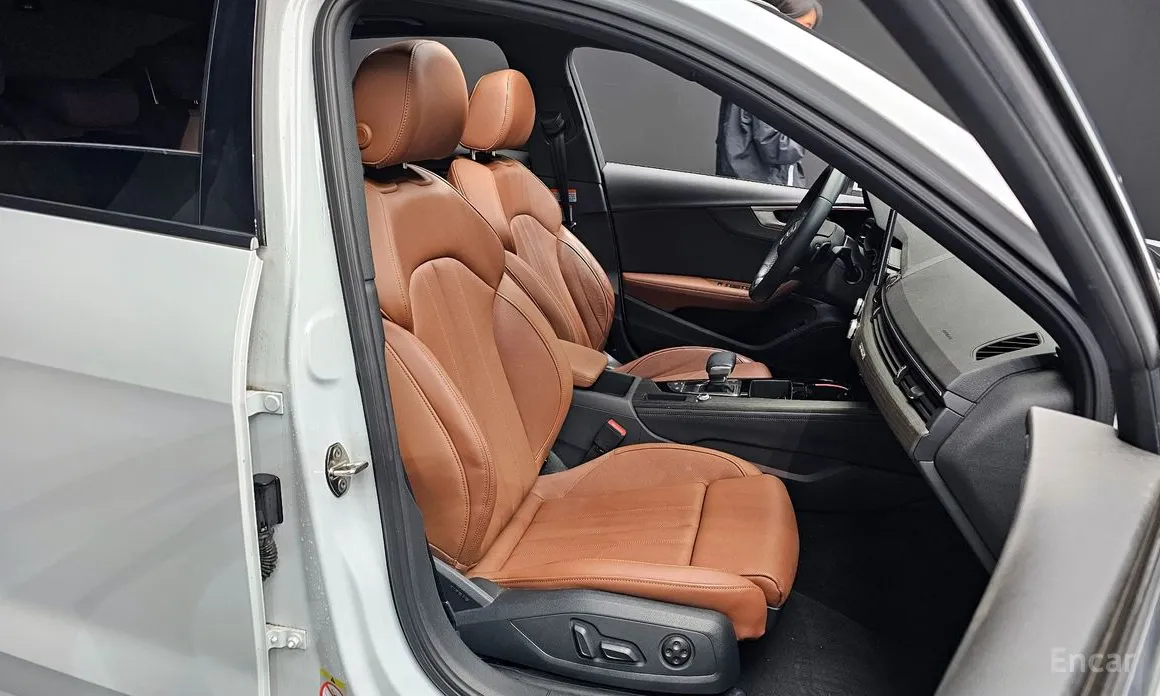 Audi A4 2016 45 TFSI Quattro Premium