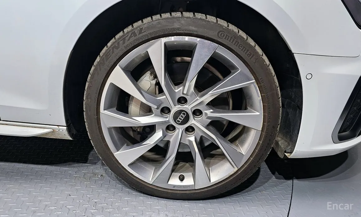 Audi A4 2016 45 TFSI Quattro Premium