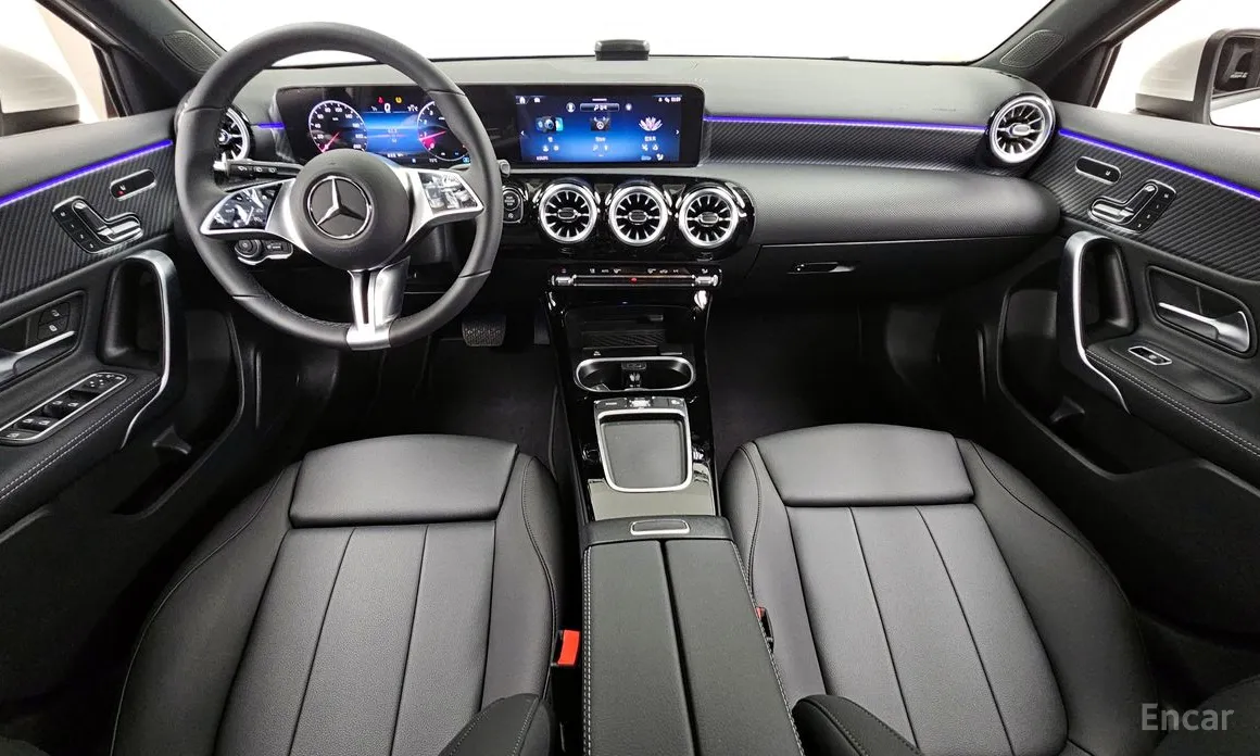 Mercedes-Benz A-Class 2019 A220 Hatchback