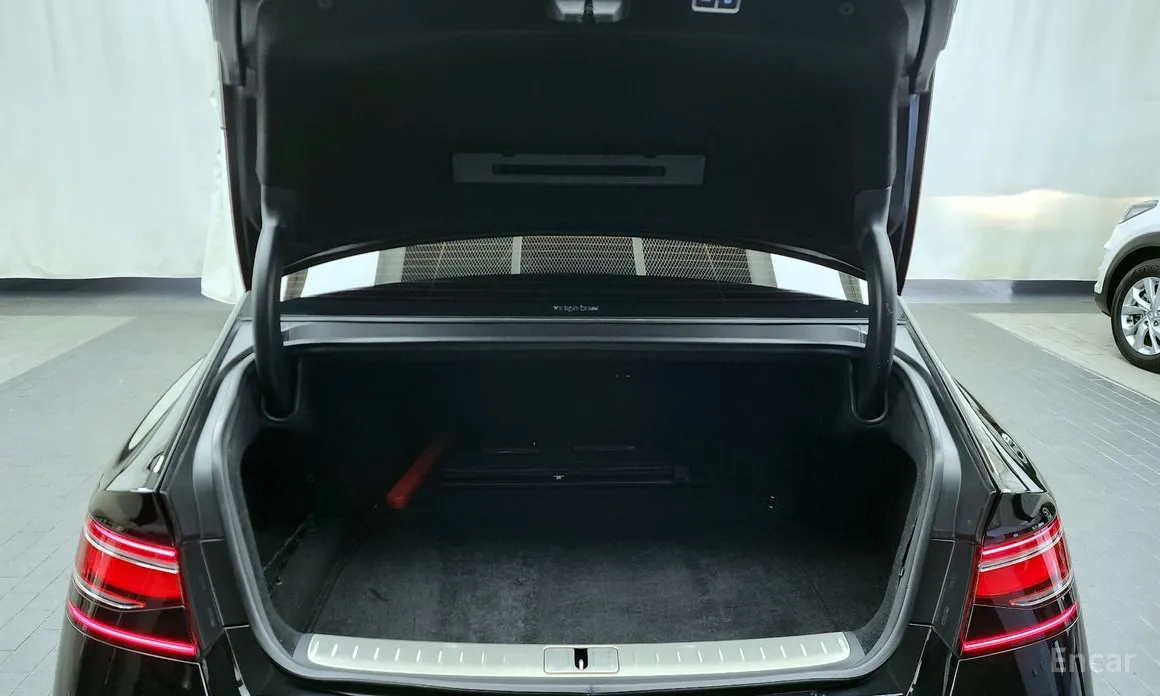 Genesis G90 2021 Gasoline 3.5 Turbo AWD