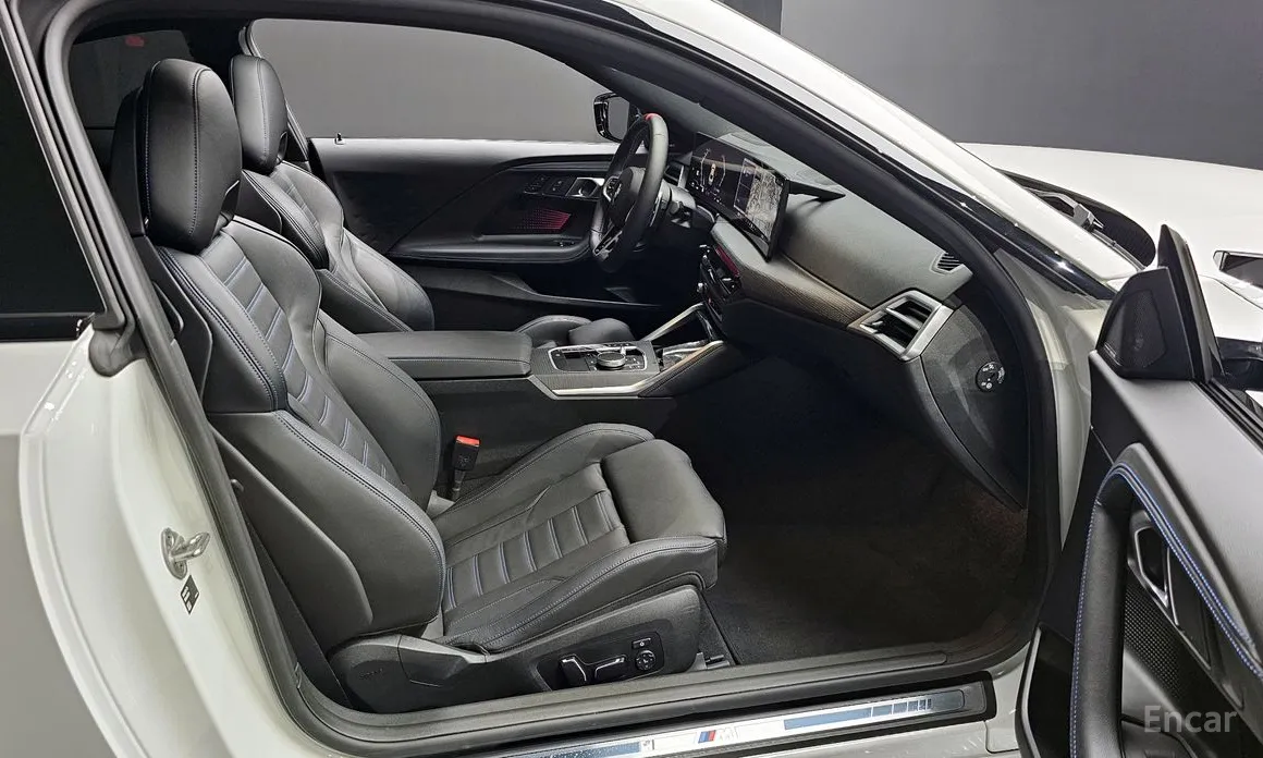 BMW 2 Series 2022 M240i xDrive Coupe