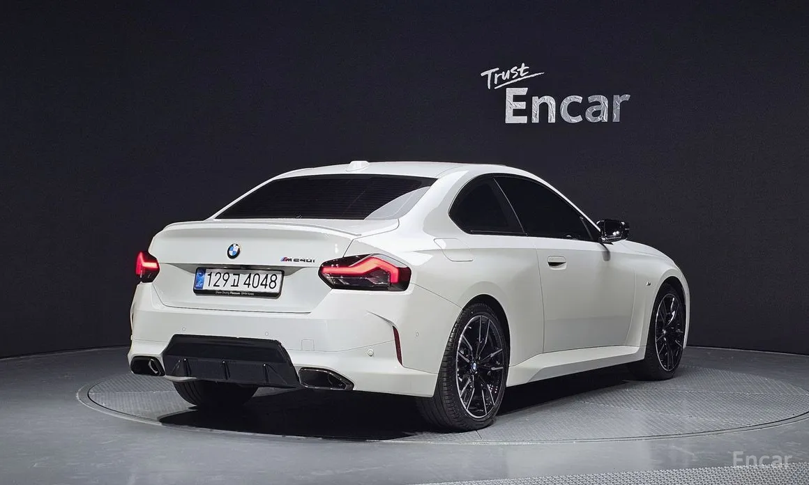 BMW 2 Series 2022 M240i xDrive Coupe