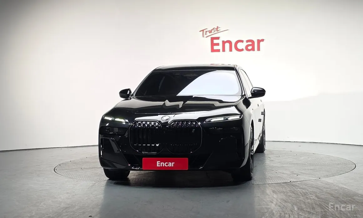 BMW i7 2022 xDrive 60 M sport