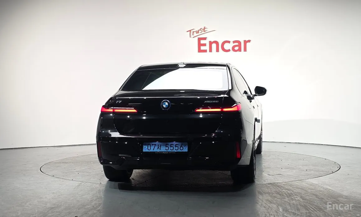 BMW i7 2022 xDrive 60 M sport