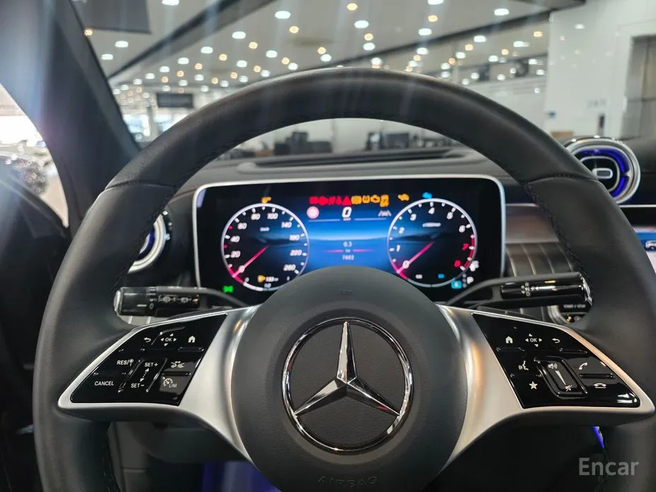 Mercedes-Benz GLC-Class 2023 GLC 300 4MATIC Avantgarde