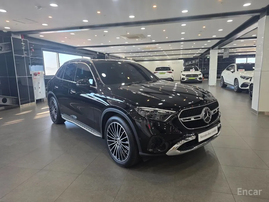 Mercedes-Benz GLC-Class 2023 GLC 300 4MATIC Avantgarde