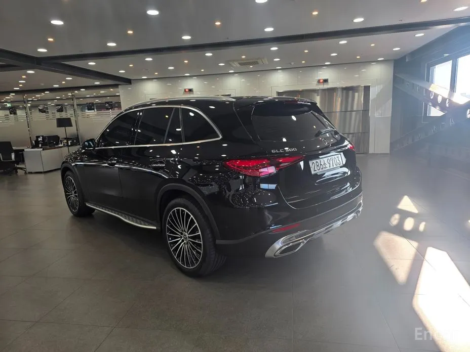 Mercedes-Benz GLC-Class 2023 GLC 300 4MATIC Avantgarde