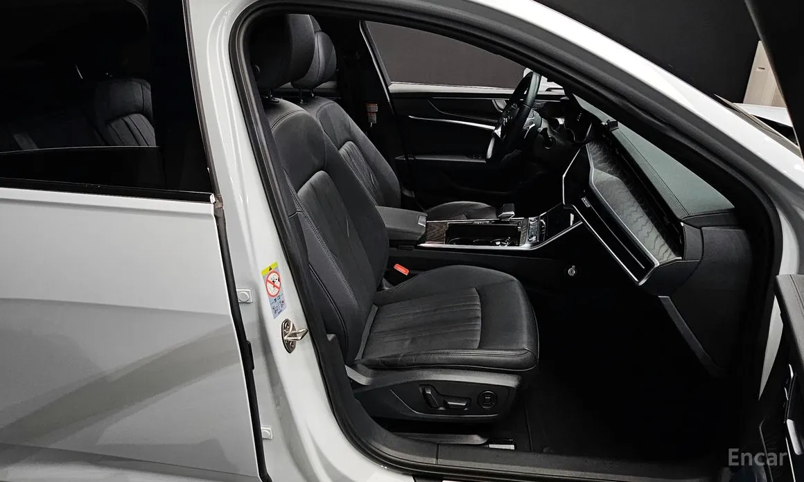 Audi A6 2019 45 TFSI Quattro Premium