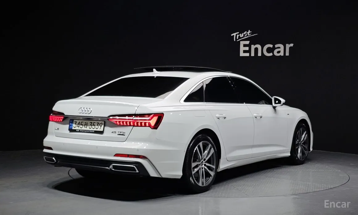 Audi A6 2019 45 TFSI Quattro Premium