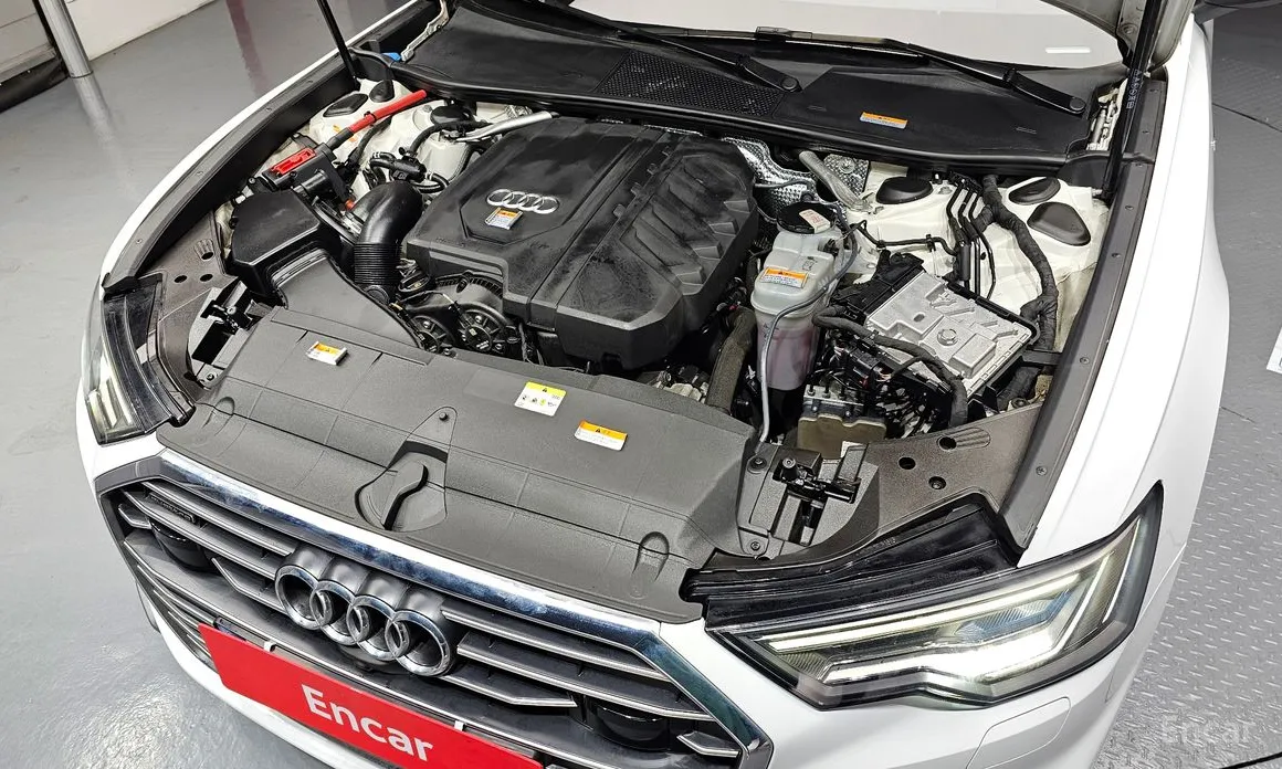 Audi A6 2019 45 TFSI Quattro Premium