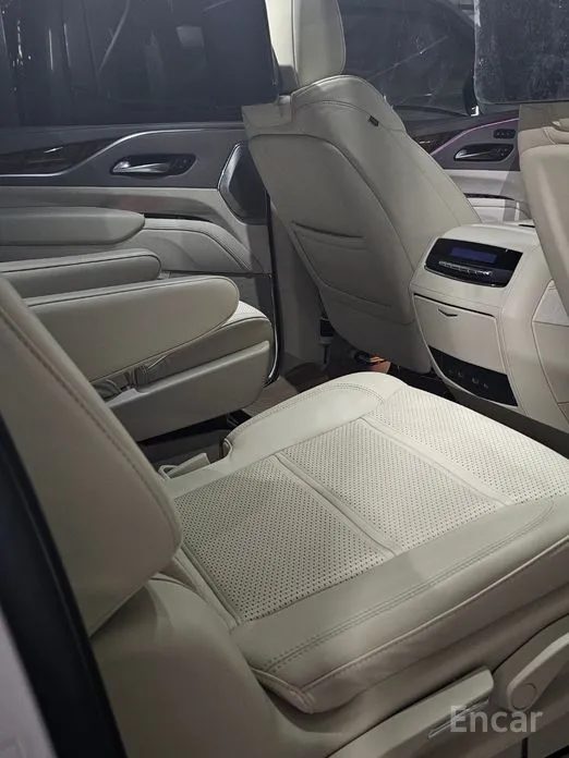 Cadillac Escalade 2021 6.2 ESV