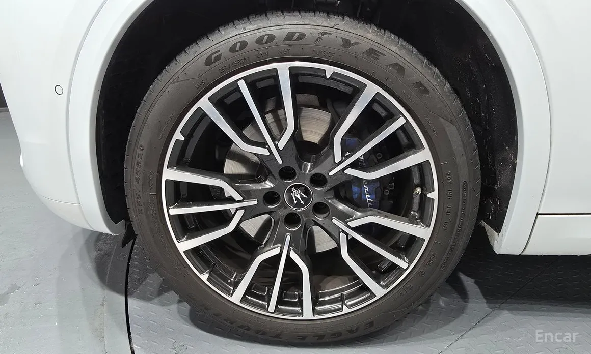 Maserati Grecale 2022 2.0 AWD Modena