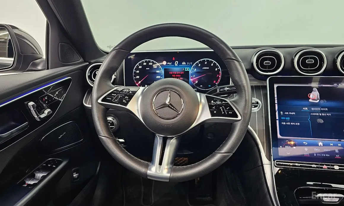 Mercedes-Benz C-Class 2022 C300 4MATIC Avantgarde