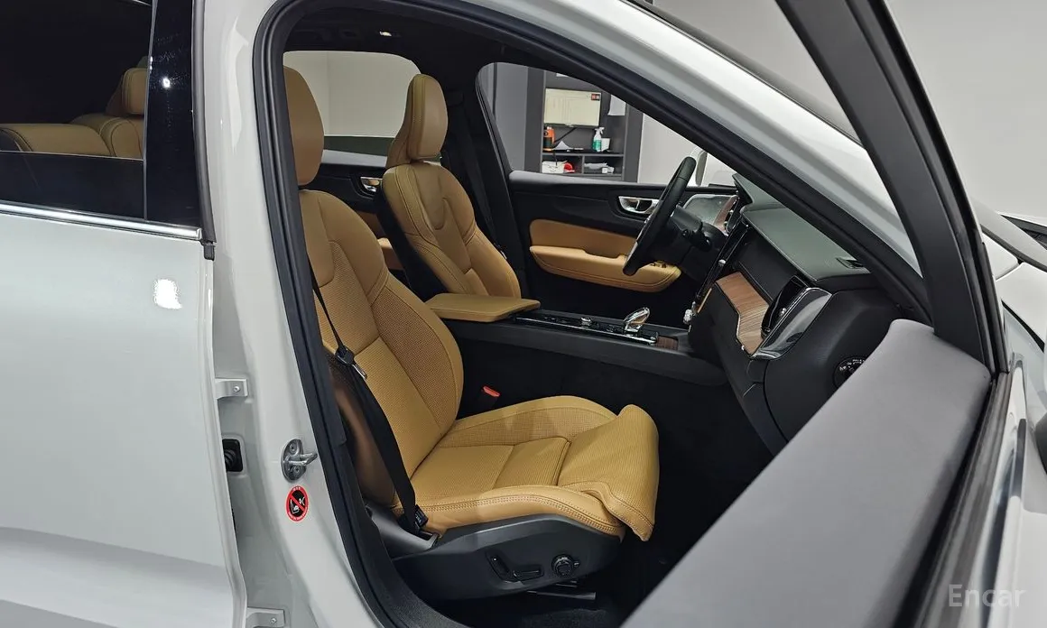 Volvo XC60 2017 B5 Ultimate Bright