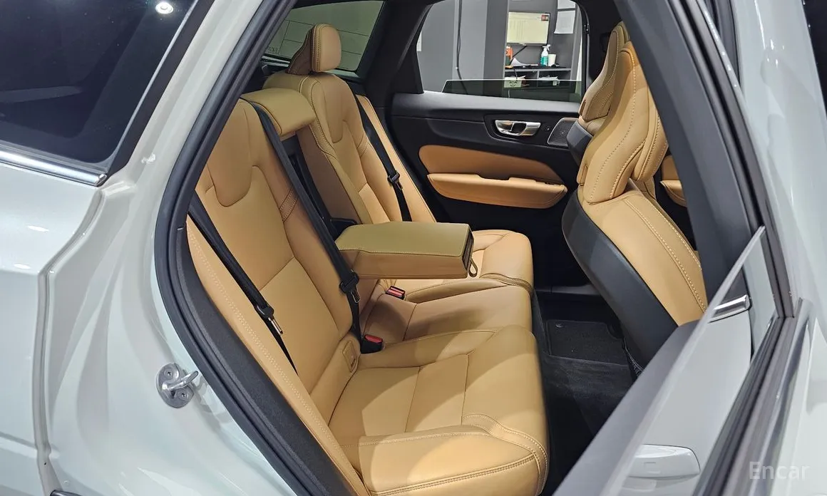 Volvo XC60 2017 B5 Ultimate Bright