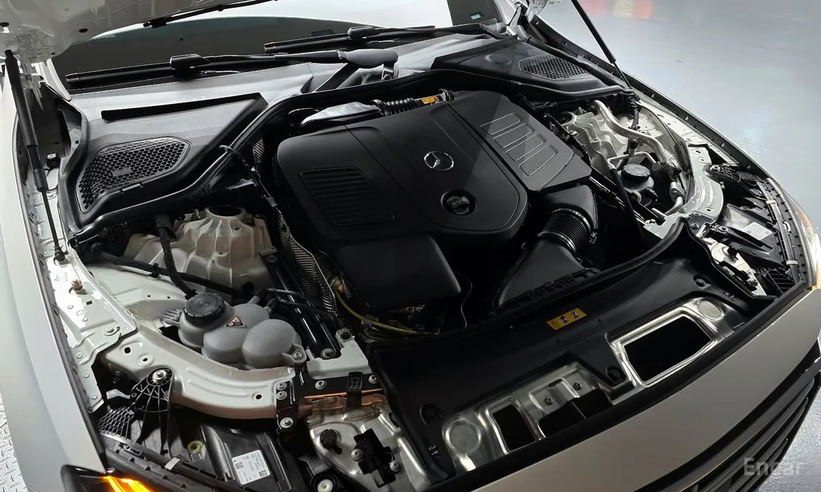 Mercedes-Benz E-Class 2024 E300 4MATIC Exclusive