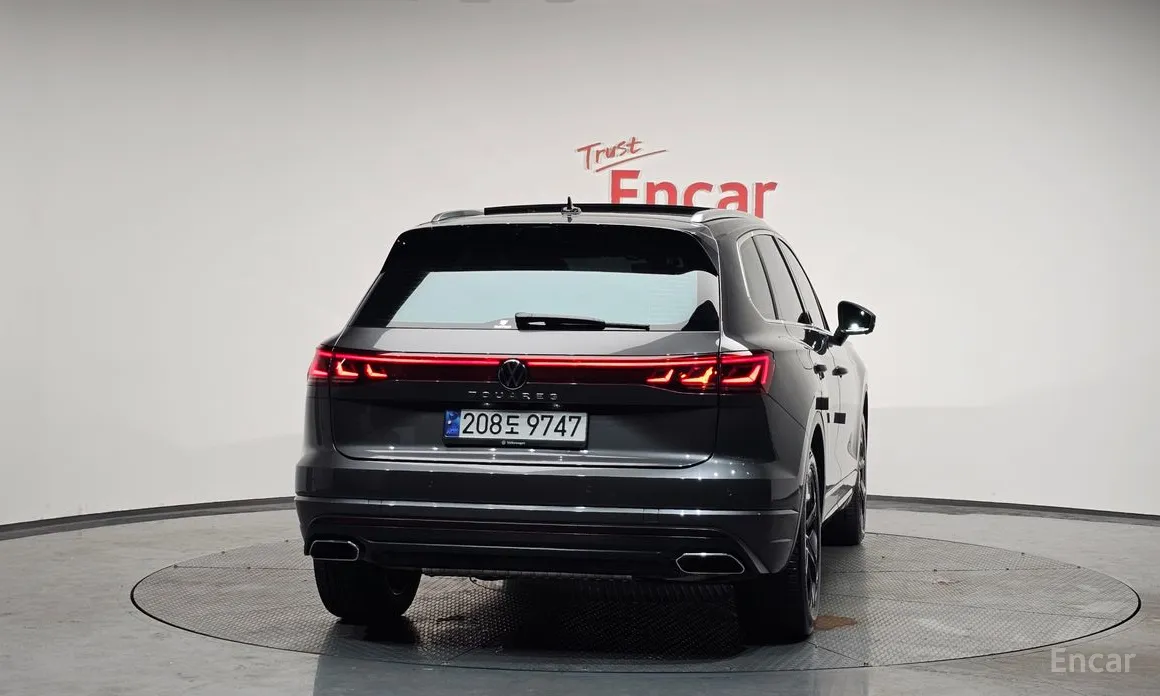 2019 Volkswagen Touareg