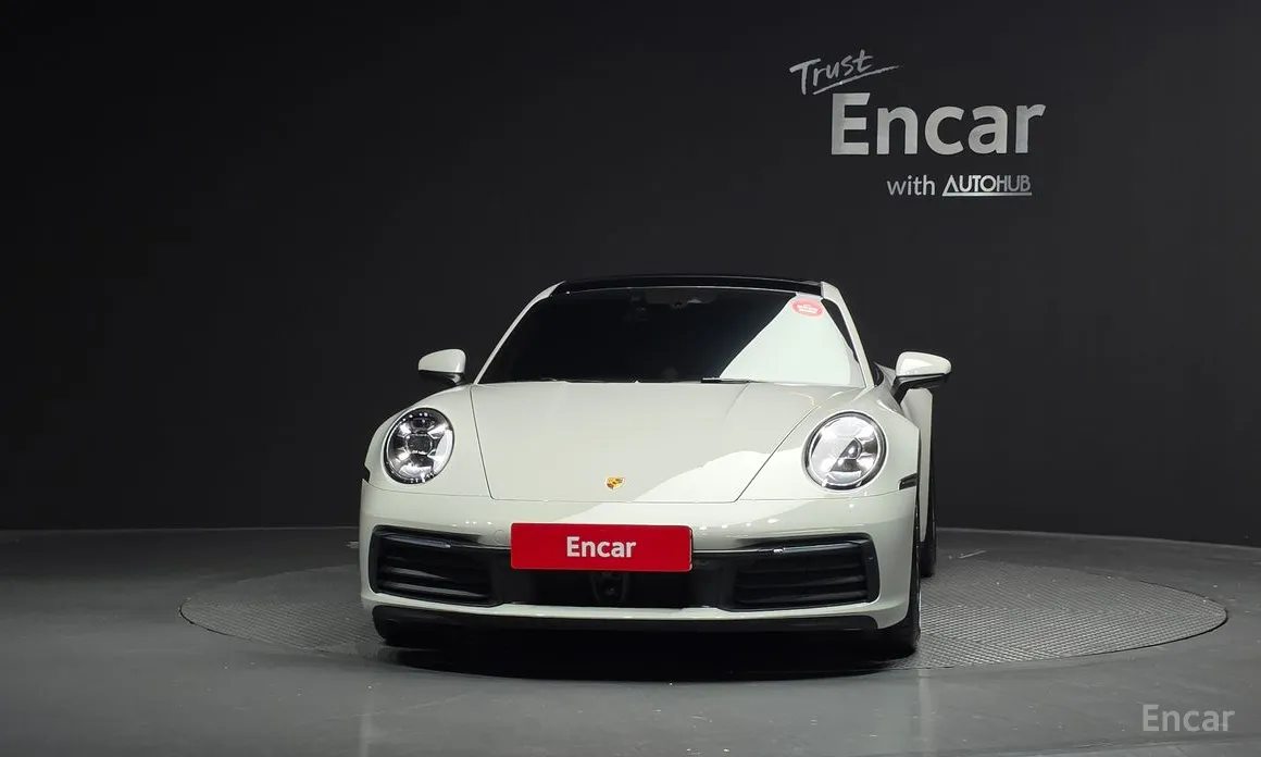 Porsche 911 2019 Carrera