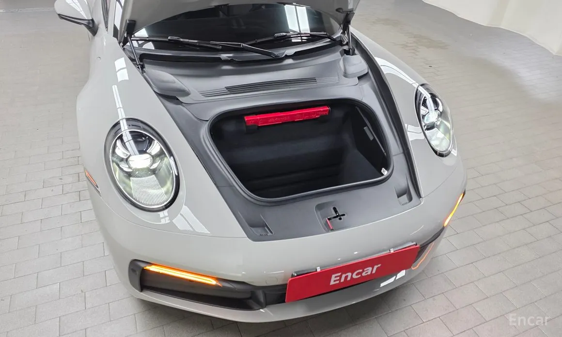 Porsche 911 2019 Carrera