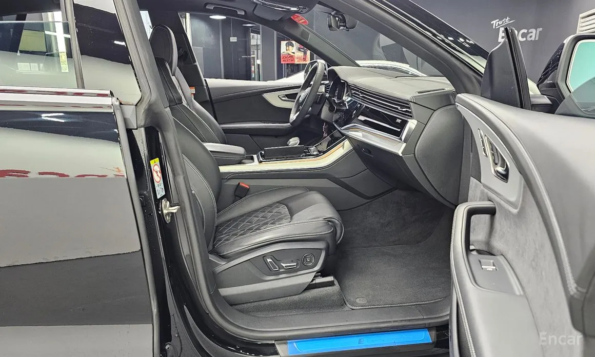 Audi Q8 2018 55 TFSI Quattro Premium