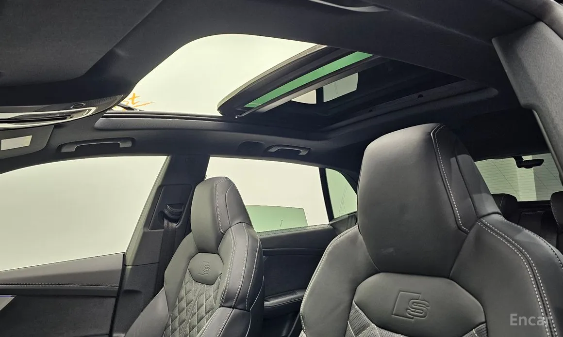 Audi Q8 2018 55 TFSI Quattro Premium