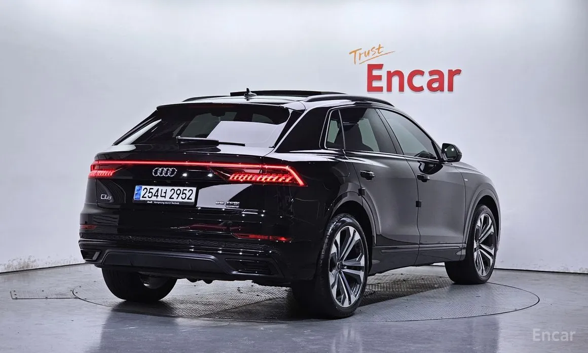 Audi Q8 2018 55 TFSI Quattro Premium