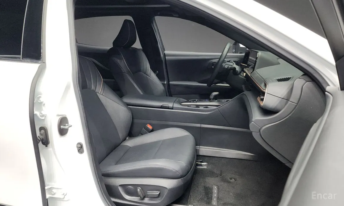 Toyota Crown 2023 2.5 4WD Hybrid