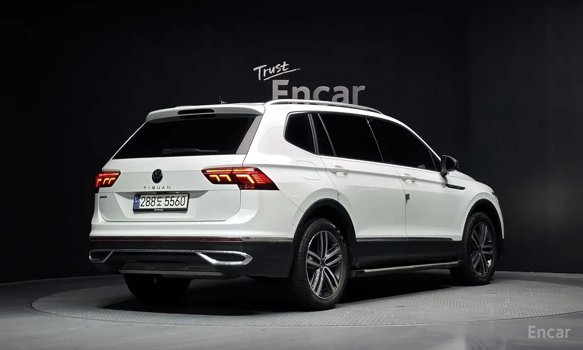 Volkswagen Tiguan 2018 2.0 TSI Prestige